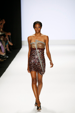 Illustration for article titled Project Runway Fashion Show: Jerell